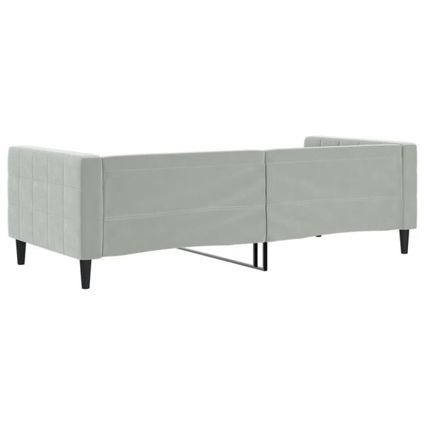 Showing Product Image 4 of 8