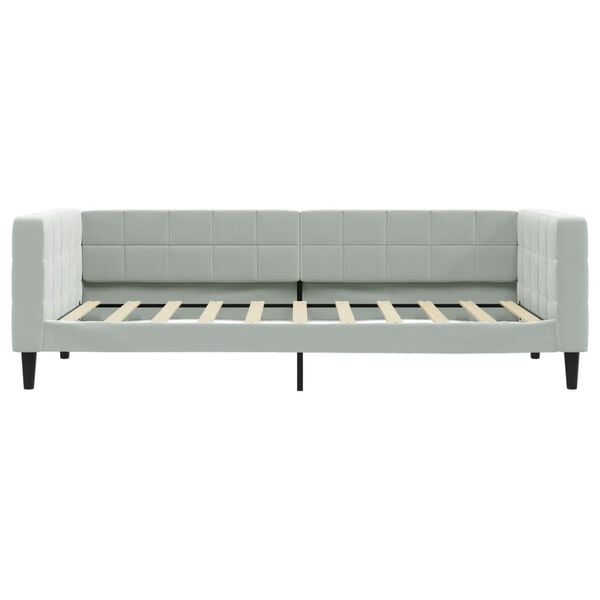 Showing Product Image 3 of 8