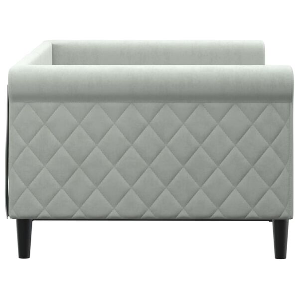 Showing Product Image 4 of 8