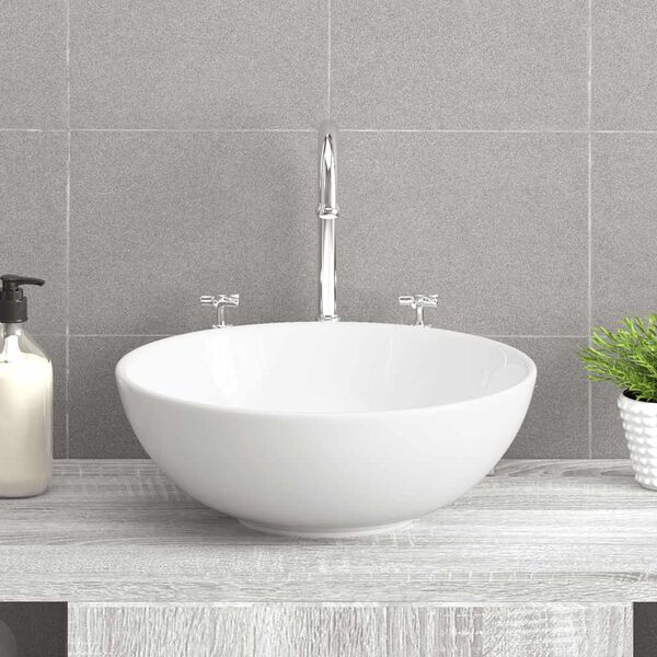 Showing Product Image 3 of 8