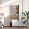 Product Thumbnail Image 4 of 18